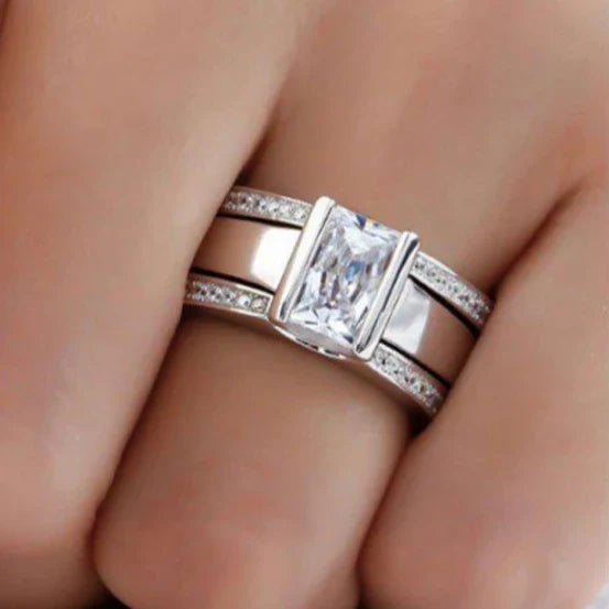Anello Antico con Vetro Intarsiato | Oro Bianco
